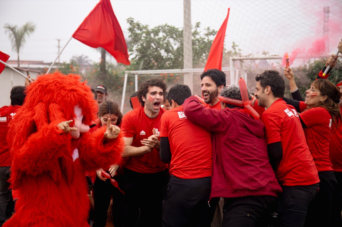 ¡Celebrando 18 Años de del Barrio Producciones! - Lomas Sport