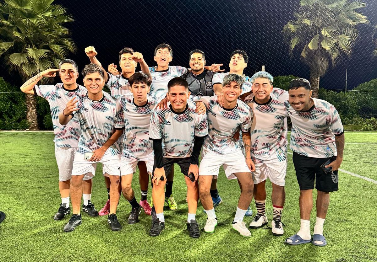 Versus Inolvidable: Chechito vs Jota Joda – Talento, Risas y Fútbol con Lomas - Lomas Sport