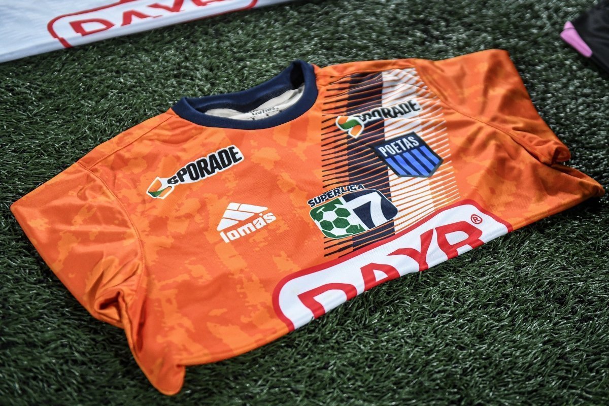 Camiseta Poetas - Super Liga 2024 - Lomas Sport