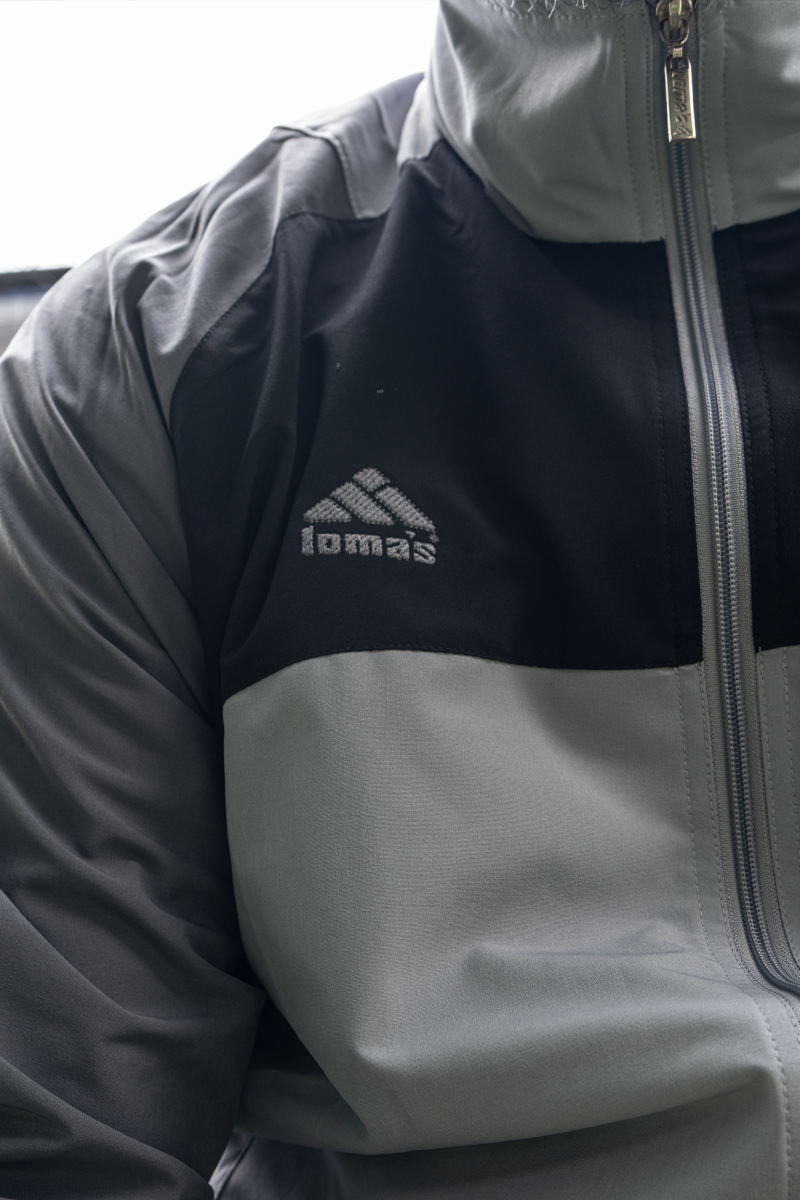Buzo Deportivo Urban Athlete Plomo - Varón